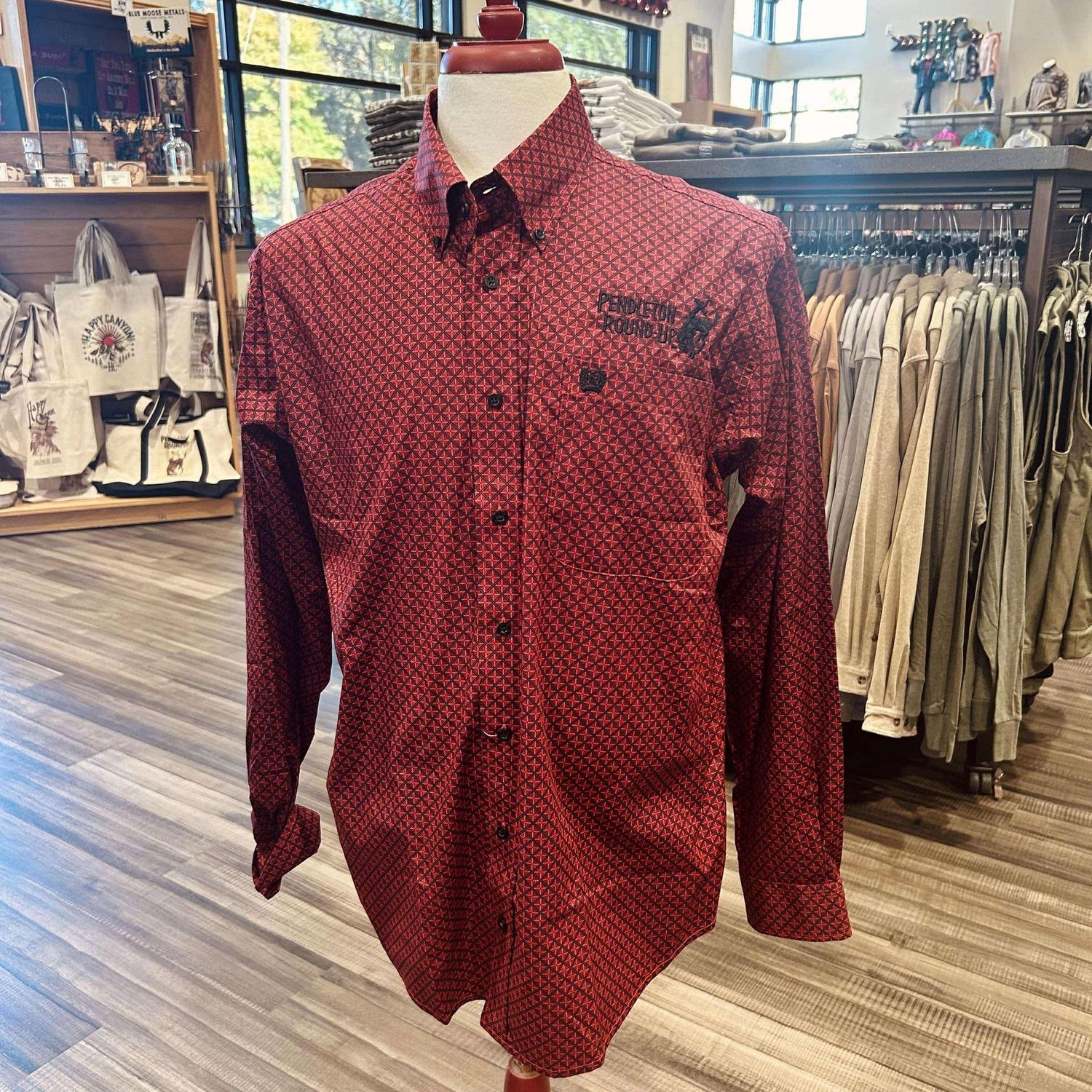 Men&#39;s Cinch Pendleton Round-Up Red Square Pattern Long Sleeve Button Up