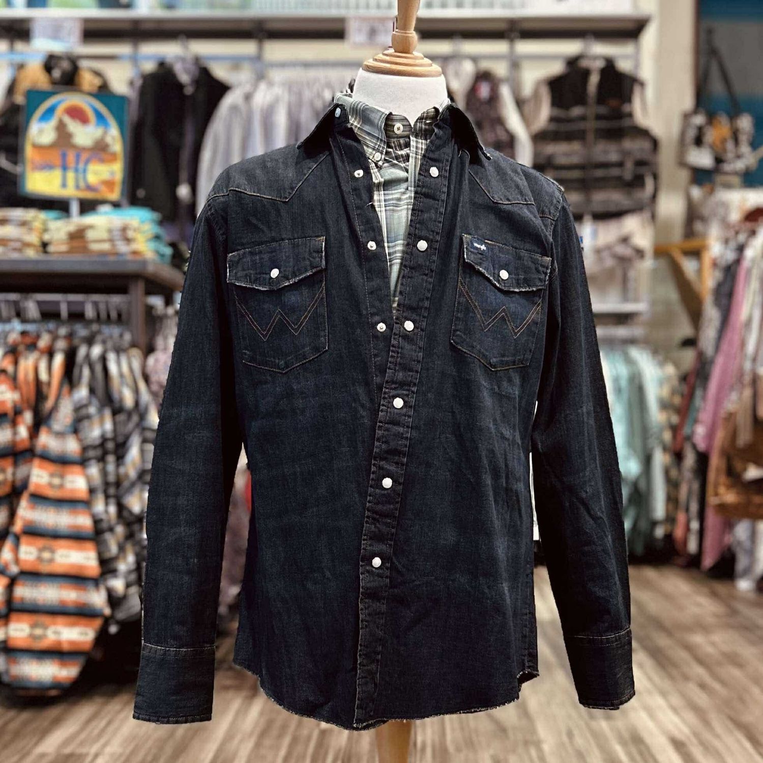 Men&#39;s Wrangler Pendleton Round-Up Denim Western Workshirt