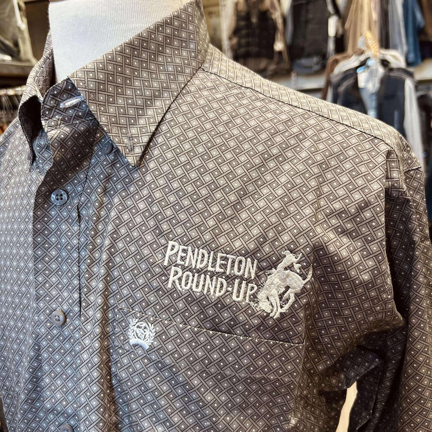 Men&#39;s Cinch Pendleton Round-Up Gray Diamond Long Sleeve Button Up