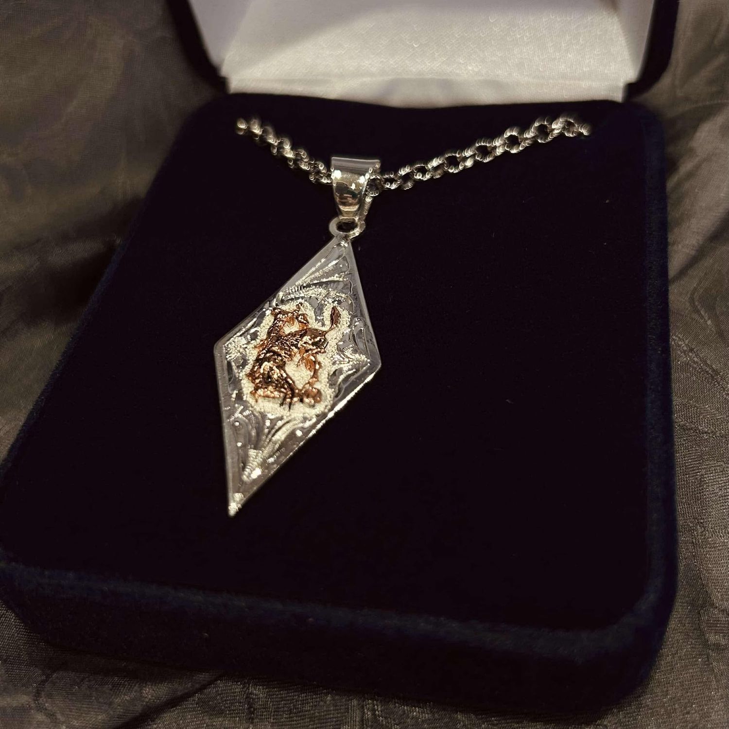 Pendleton Round-Up Montana Silversmiths Diamond Necklace