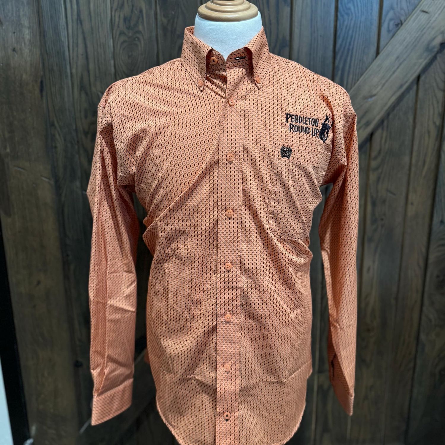 Men&#39;s Cinch Pendleton Round-Up Coral Geometric Long Sleeve Button Up