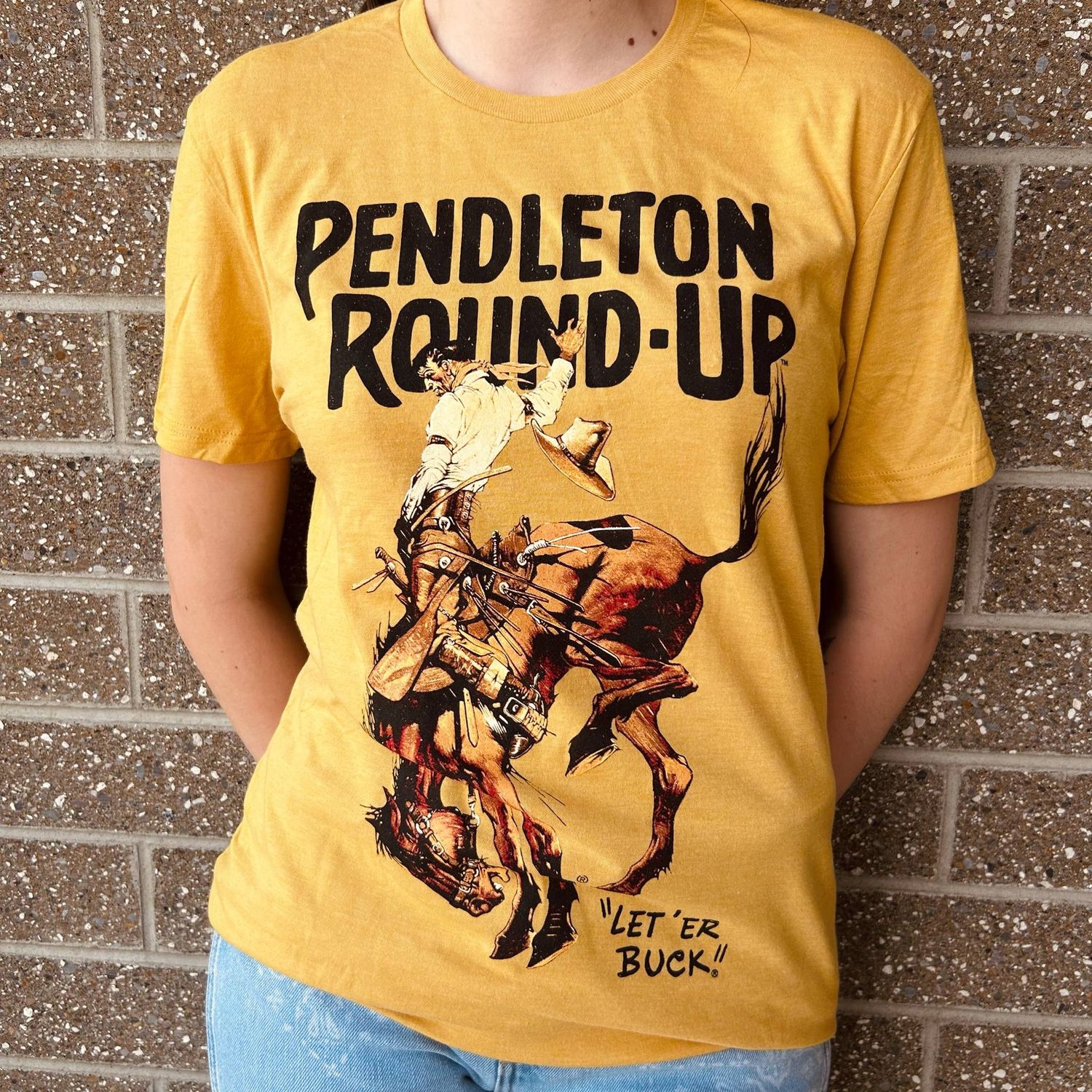 Pendleton Round-Up Gold Full Color Bucking Horse Tee, size: S