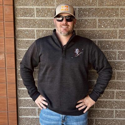 Men's Happy Canyon Embroidered 1/4 Zip