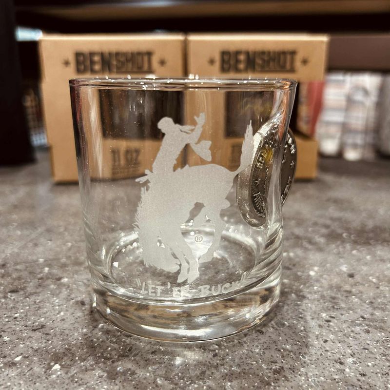 Pendleton Round-Up 2025 Let &#39;er Buck Room Coin Rocks Glass