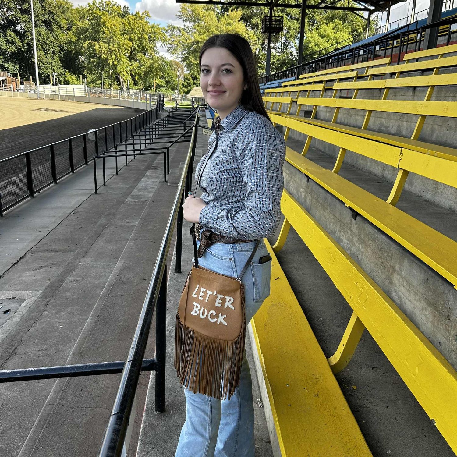Pendleton Round-Up Tan Leather Let &#39;er Buck Purse