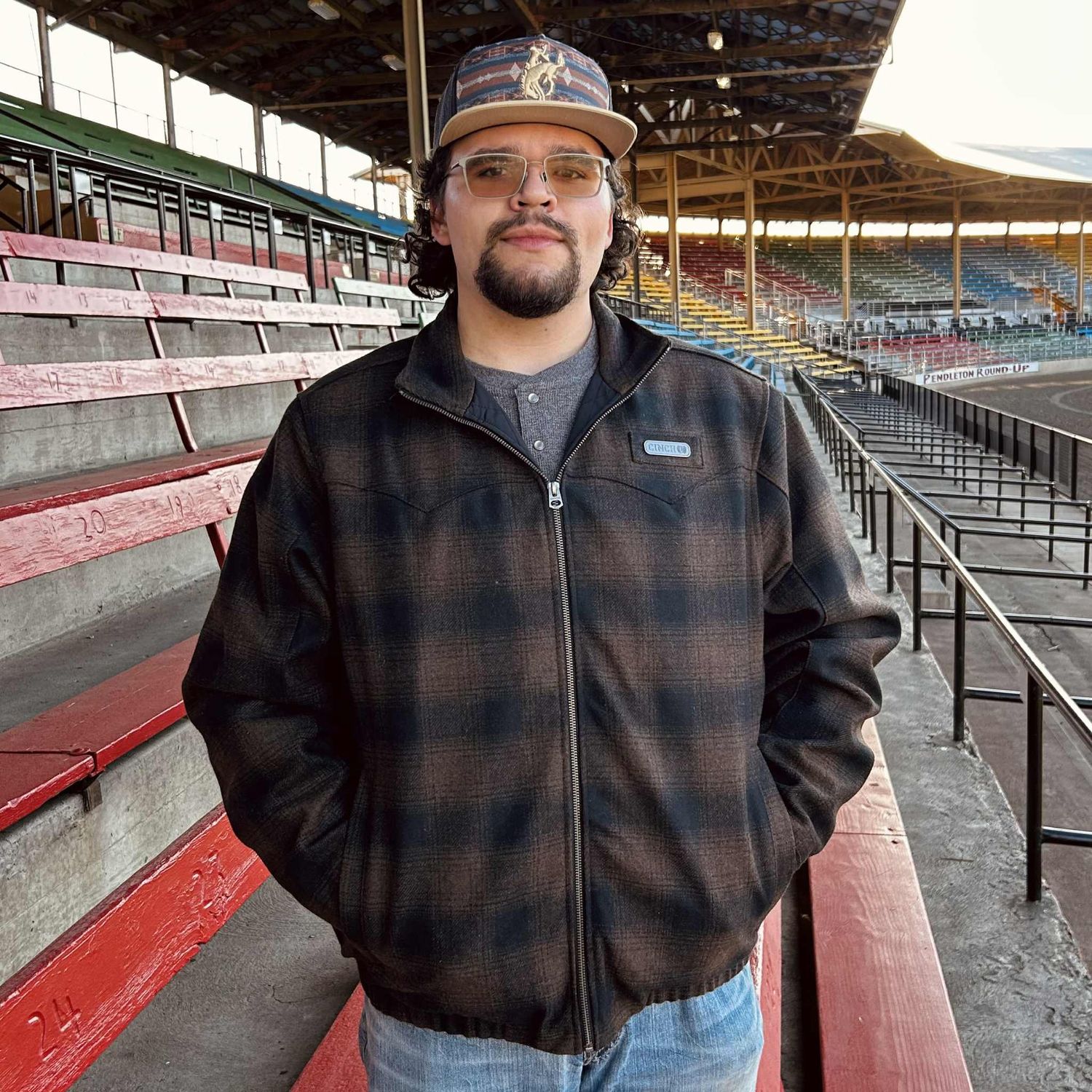 Men&#39;s Cinch Pendleton Round-Up Brown Plaid Conceal Carry Jacket