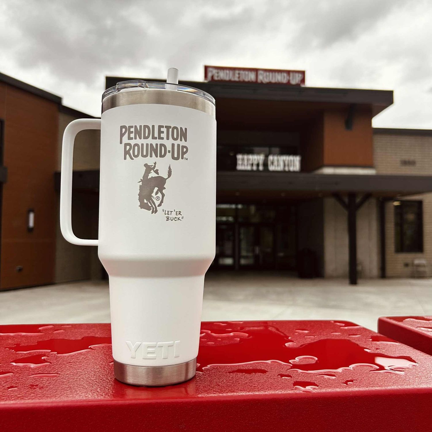 Pendleton Round-Up YETI 42oz White Straw Tumbler