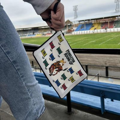 Pendleton Round-Up Chutes Wristlet