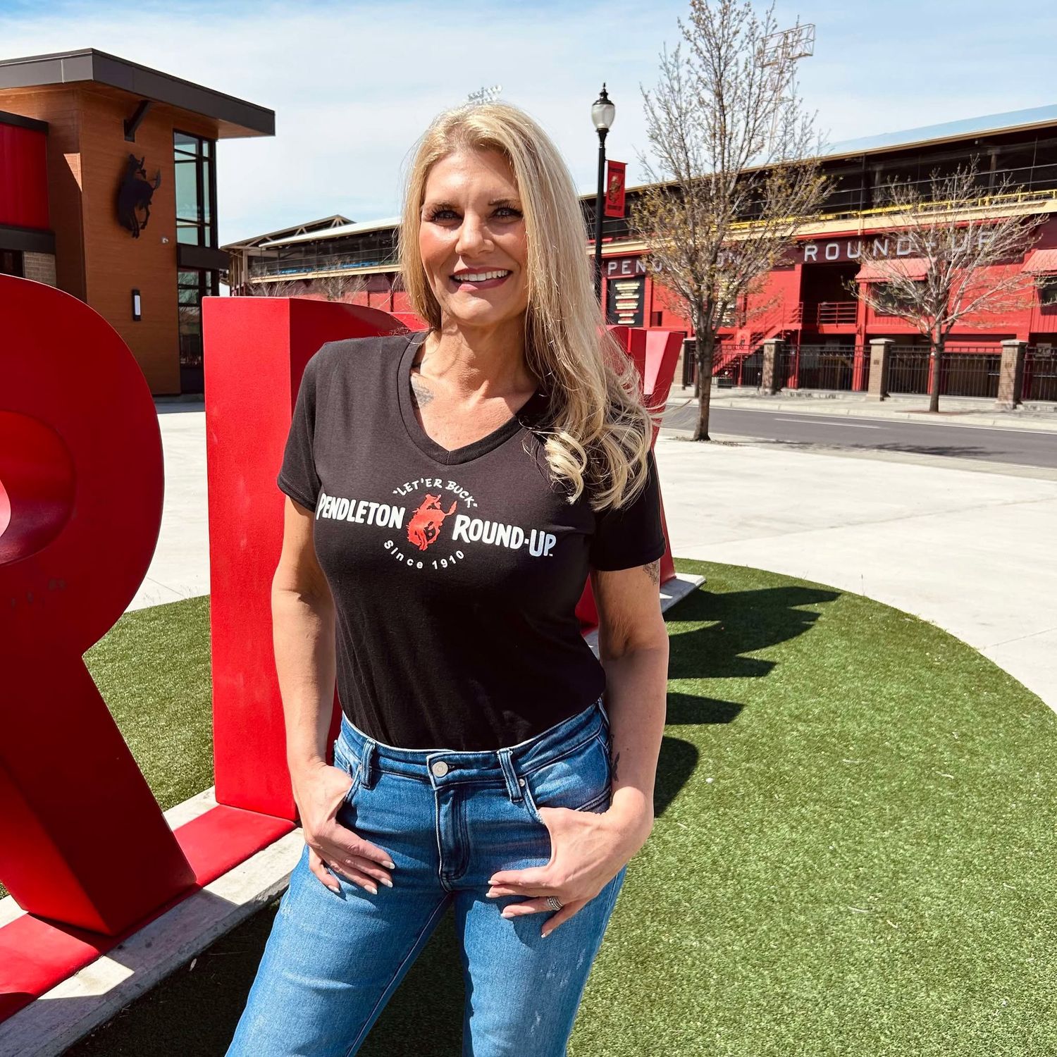 Ladies Pendleton Round-Up Classic Tee, size: 4X