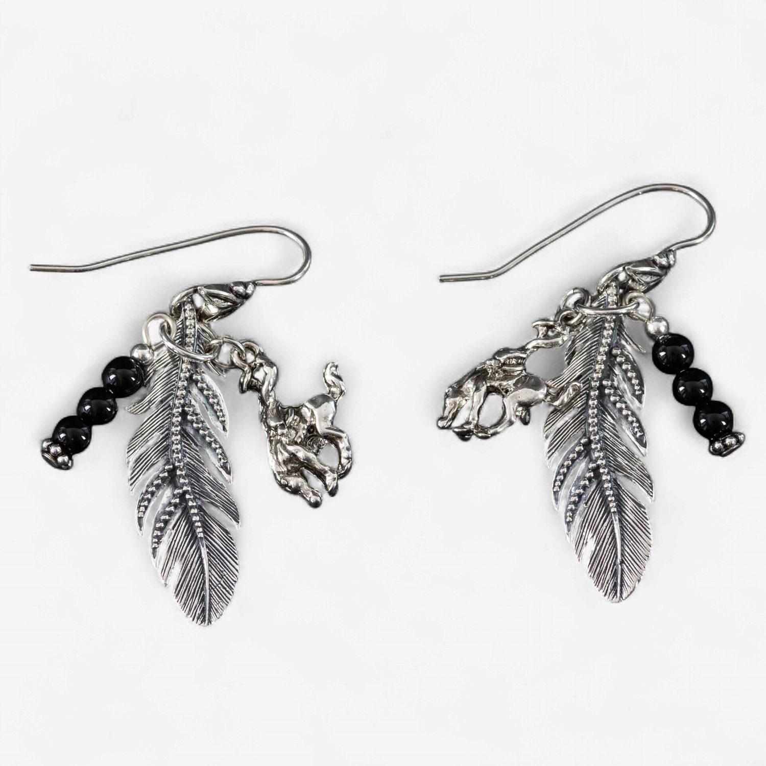 Pendleton Round-Up Onyx Feather Earrings