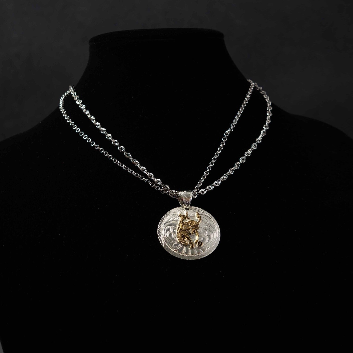 Pendleton Round-Up Montana Silversmiths Concho Necklace