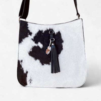 Pendleton Round-Up Black Hair On Feed Bag w/ Tassel