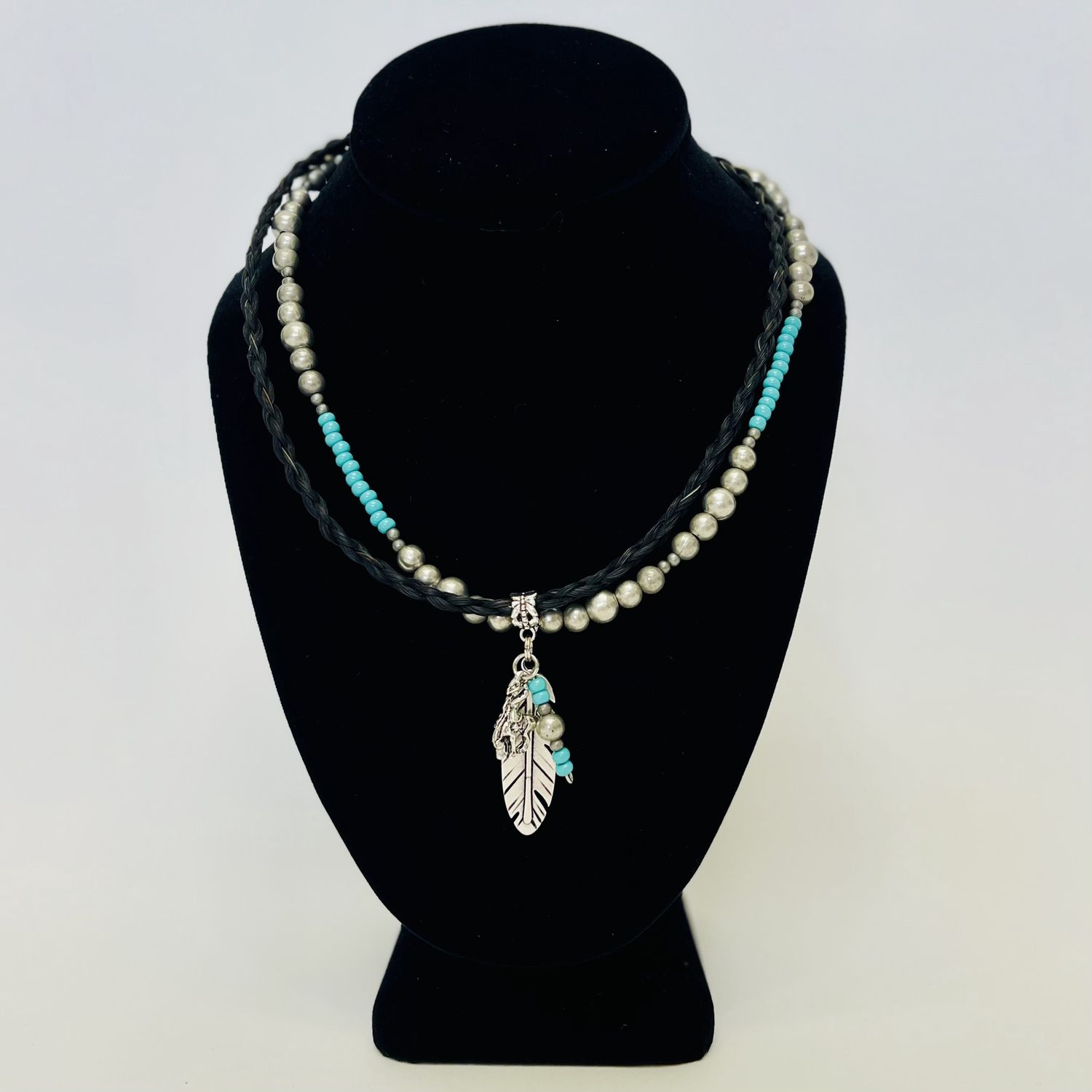 Pendleton Round-Up Horse Hair Faux Navajo Pearl Necklace