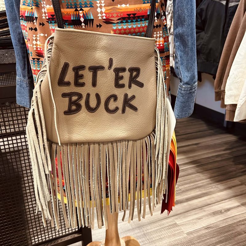 Pendleton Round-Up Tan Leather Let 'er Buck Purse