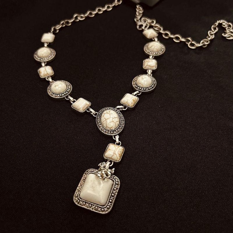 Pendleton Round-Up White Buffalo Western Necklace