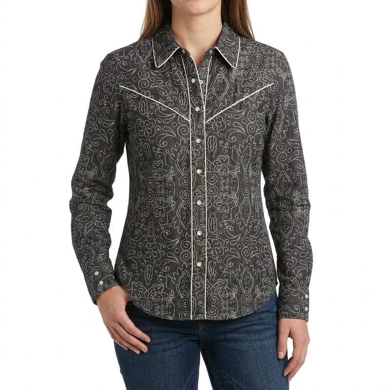 Ladies Cruel Pendleton Round-Up Dot Paisley Long Sleeve Snap