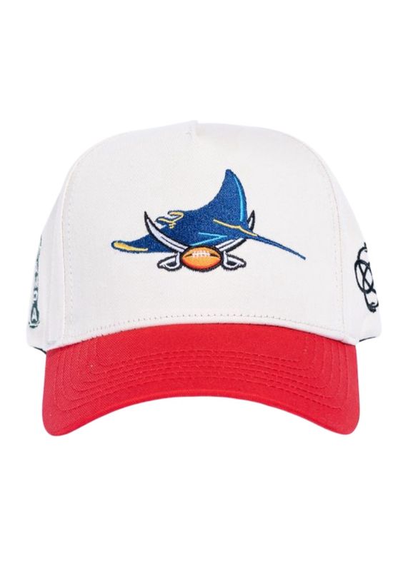 BUCCARAYS CREAM/RED SNAPBACK