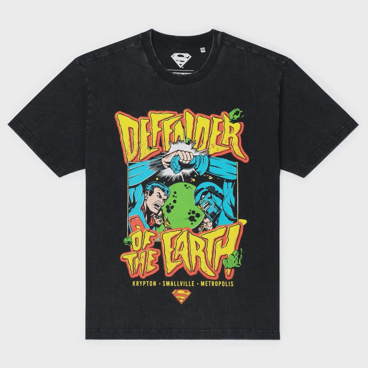 RSVLTS Superman™ "Defender of the Earth" – Vintage Crewneck Tee