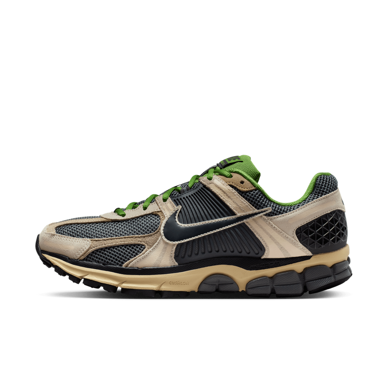 NIKE ZOOM VOMERO 5 HF1553-102