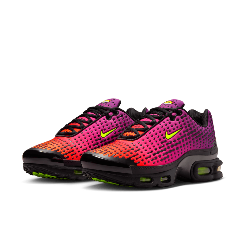 NIKE AIR MAX PLUS VII HQ2197-800