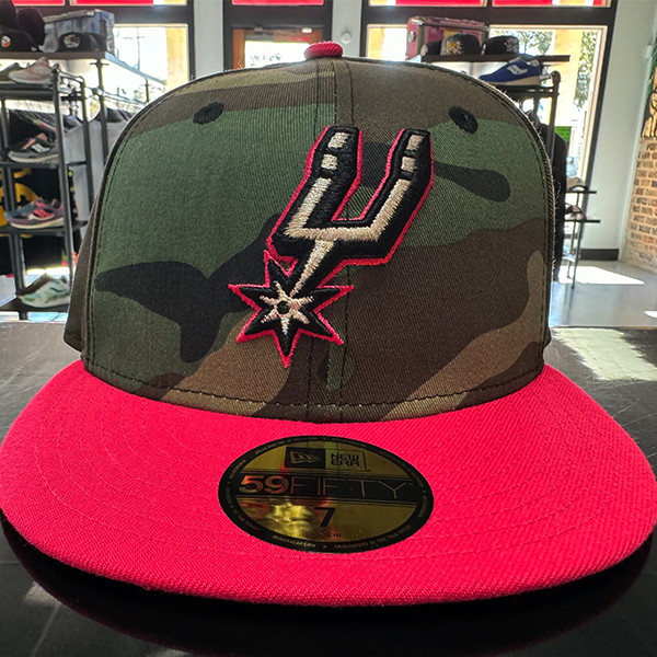 New Era Spurs Hat / Camo / Pink New Era Spurs Hat / Camo / Pink
