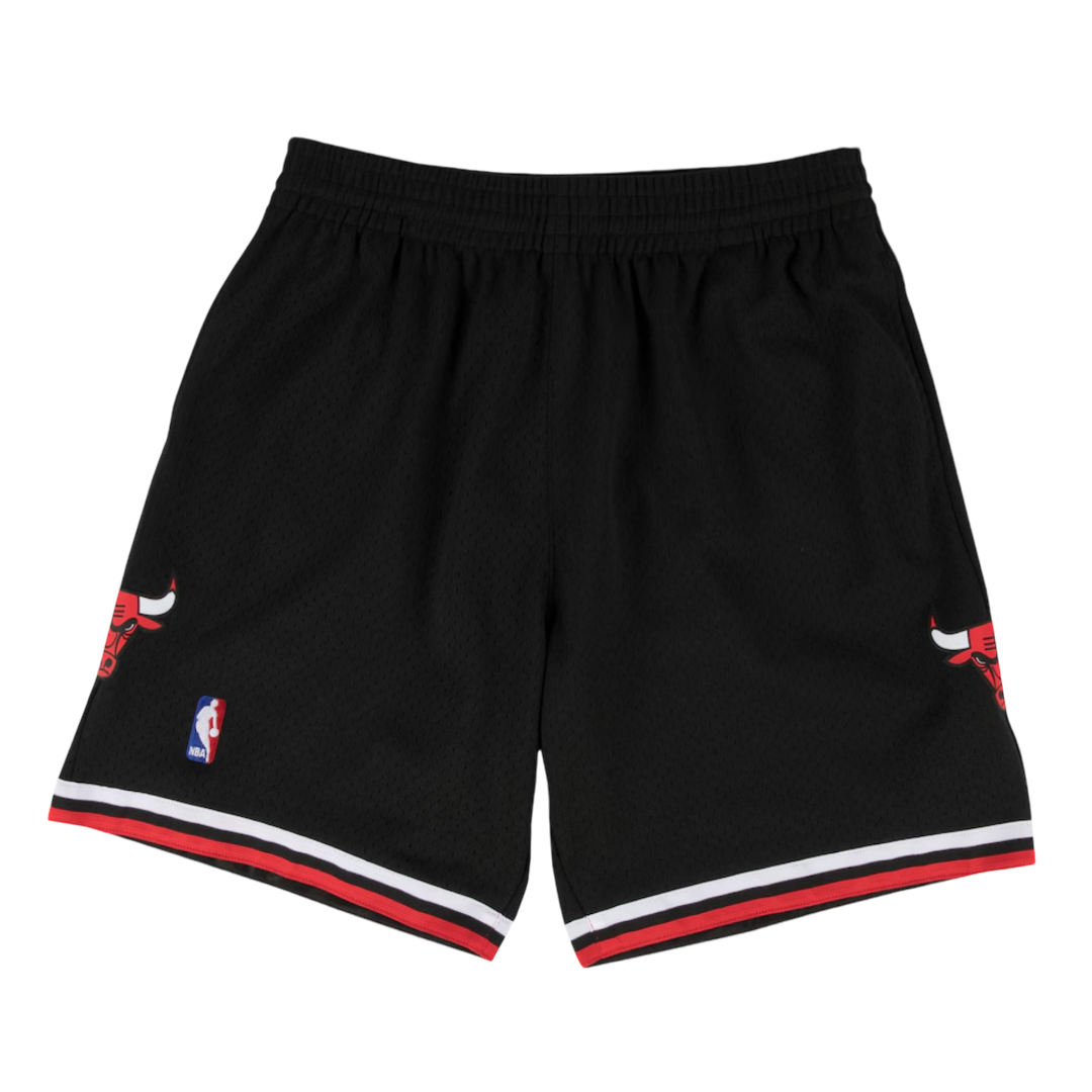 NBA ALTERNATE SWINGMAN SHORTS BULLS 97-98 NBA ALTERNATE SWINGMAN SHORTS BULLS 97-98