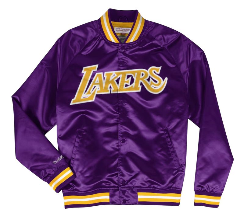 NBA LIGHTWEIGHT SATIN JACKET LAKERS (PURPLE) NBA LIGHTWEIGHT SATIN JACKET LAKERS (PURPLE)