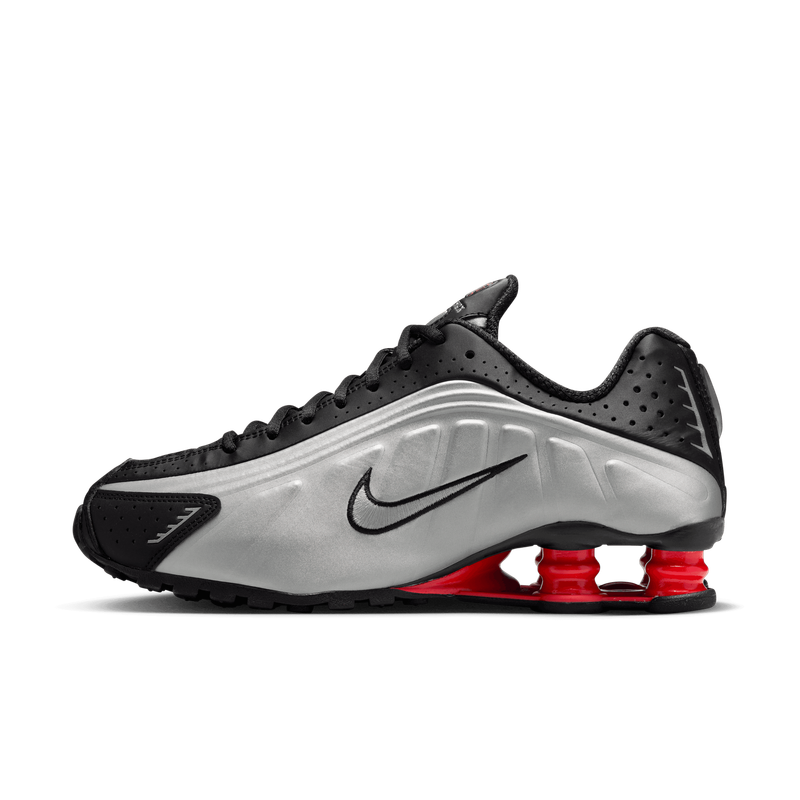 NIKE SHOX R4 AR3565-011 NIKE SHOX R4 AR3565-011
