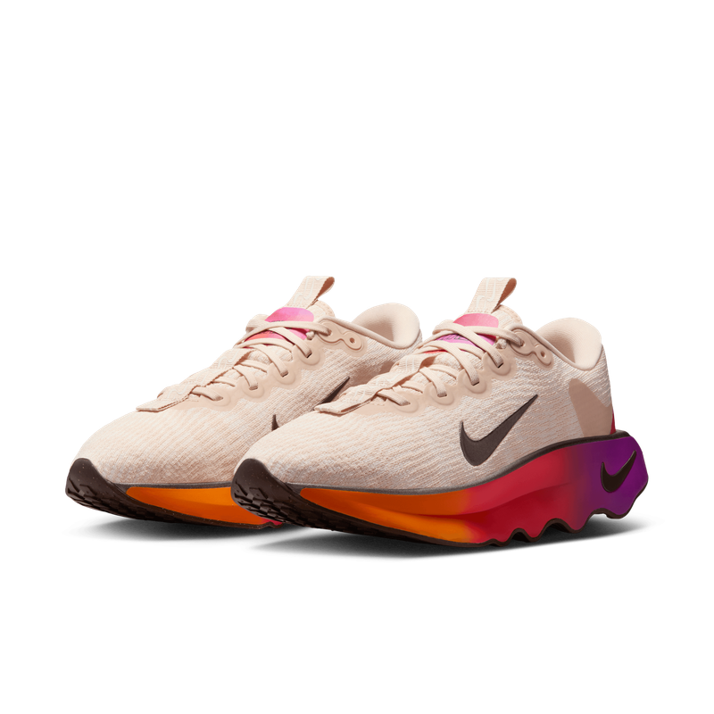 NIKE W MOTIVA HQ2626-200