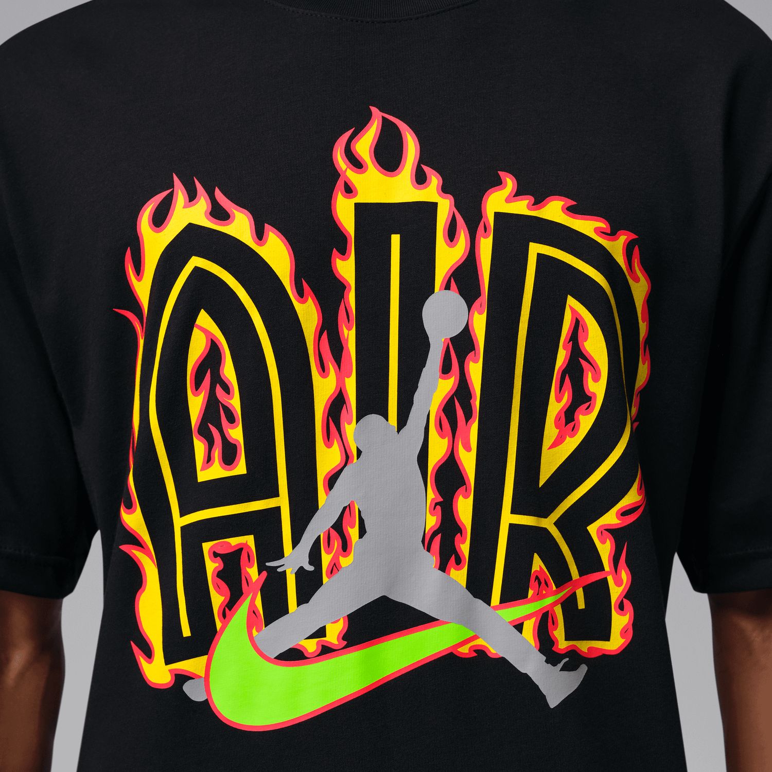 M J AIR SCRIPT TEE  IQ1026-010