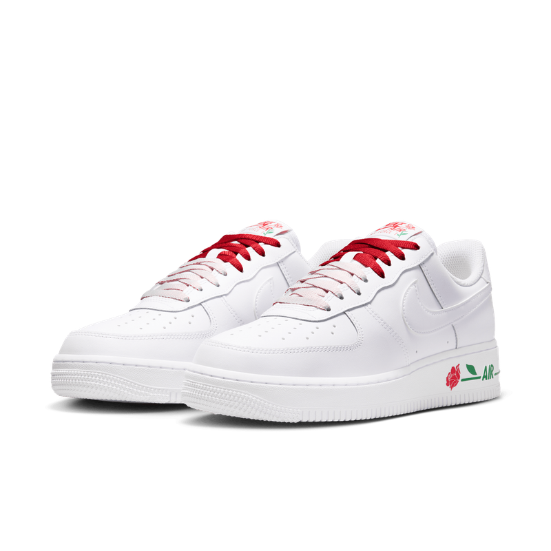 NIKE WMNS AIR FORCE 1 '07 SE IF0498-100