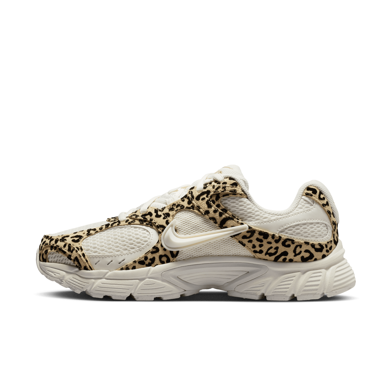 NIKE V5 RNR SUEDE WMNS IR5823-133 NIKE V5 RNR SUEDE WMNS IR5823-133