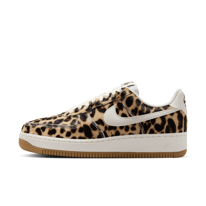 NIKE WMNS AIR FORCE 1 '07 IB7695-200
