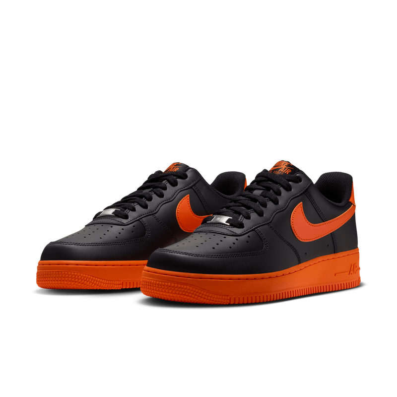 NIKE AIR FORCE 1 '07 JA1013-010