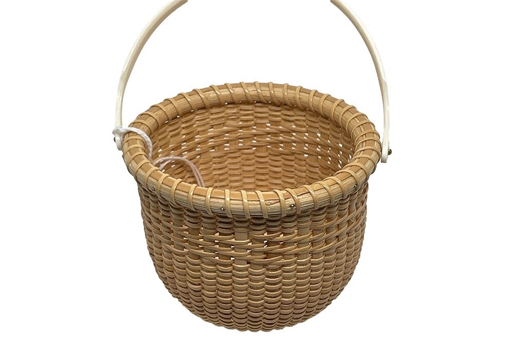 Small Nantucket Lightship Basket by Dale Rutherford