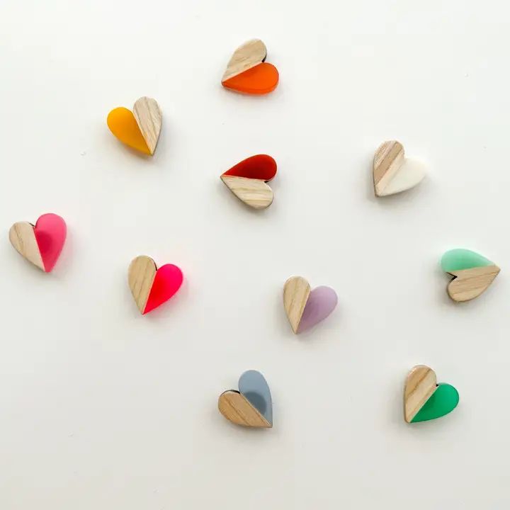 Magnetic Needle Minder (Heart Design, Assorted Colors)