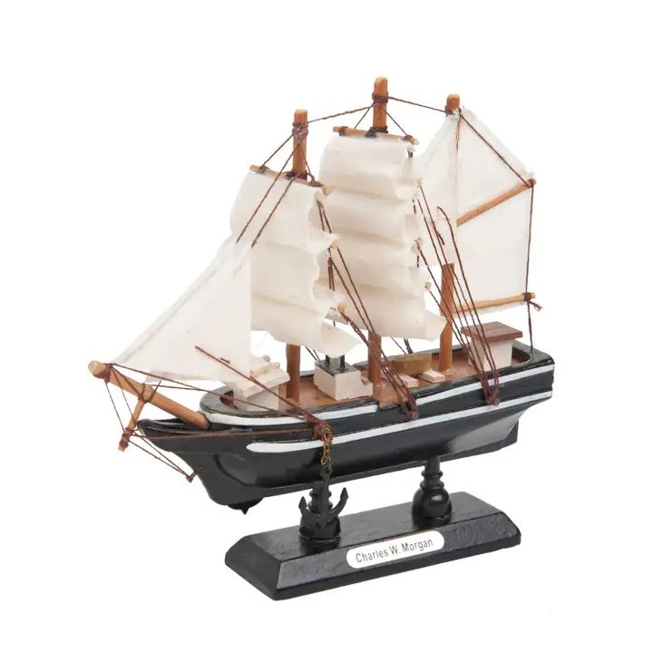 Whaling Ship small (Captain Morgan)