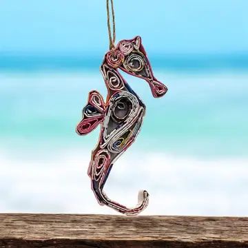 Seahorse ornament (recycled paper)