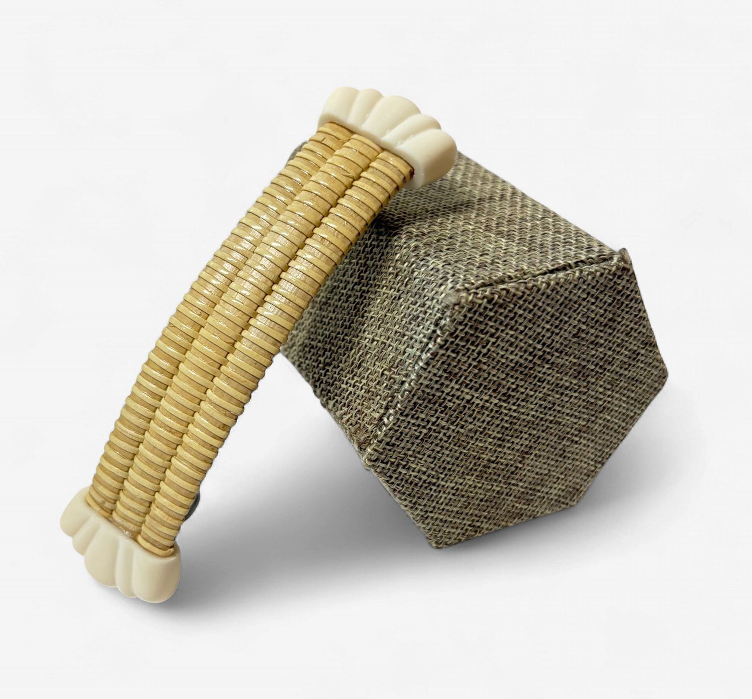 Nantucket Lightship Basket Barrett with Scallop Endcaps by Laura Stewart