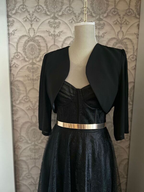 Issy - Bolero Jäckchen - Schwarz Issy - Bolero Jäckchen - Schwarz