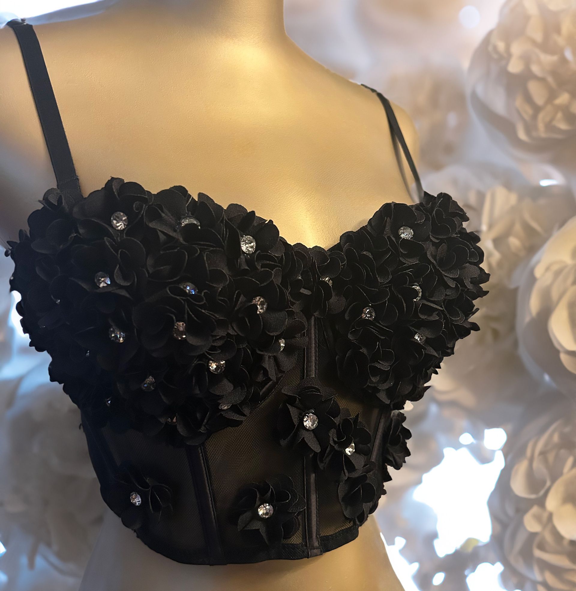 Sara - schwarze Korsage/Bustier mit Blumenapplikationen (handmade) - Size 36/38 