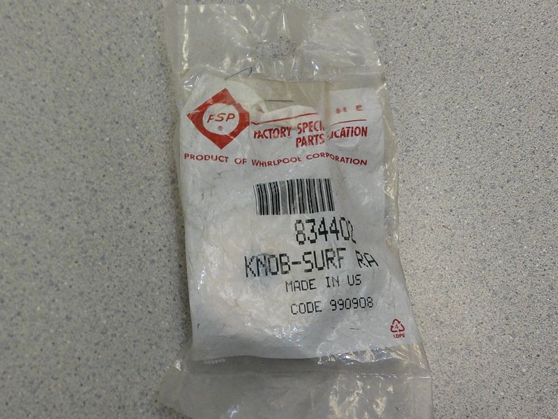 834402 -  RANGE SURFACE KNOB - NLA
