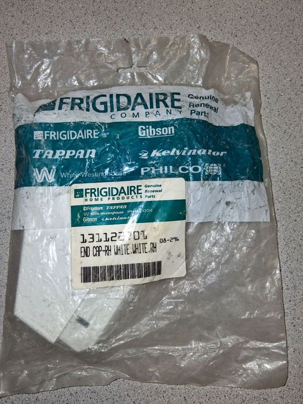 131122701 - WASHER CONSOLE END CAP - NLA