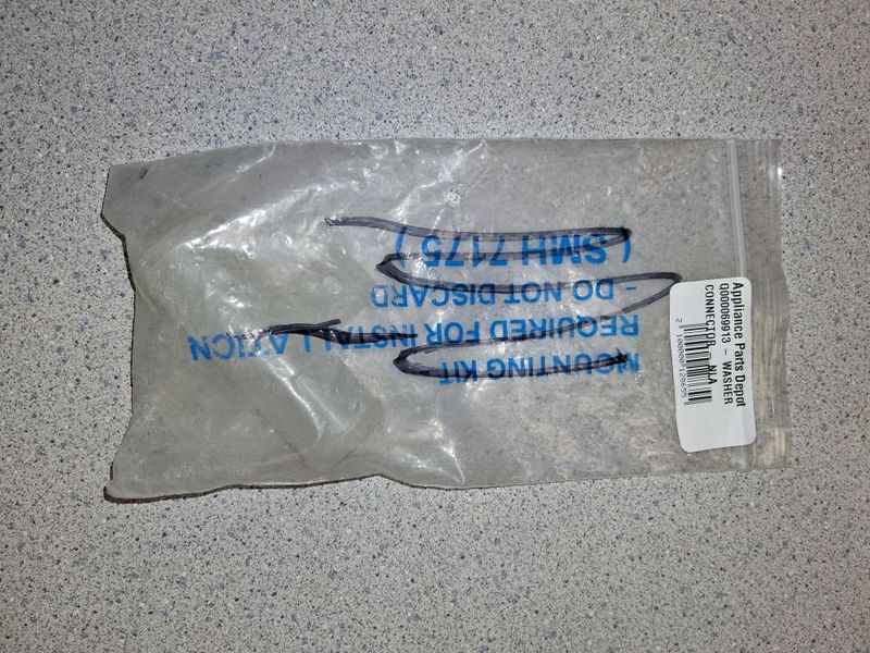 Q000069913 - WASHER CONNECTOR - NLA