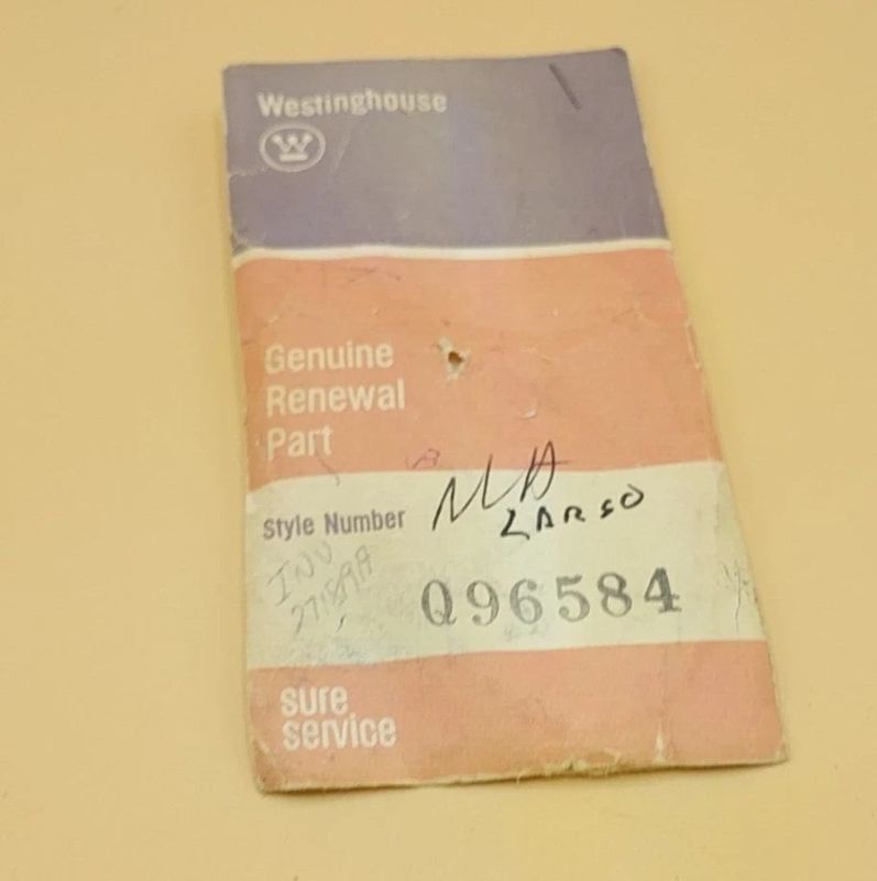 Q96584 - OEM VINTAGE WESTINGHOUSE RANGE SURFACE INDICATOR LIGHT - NLA