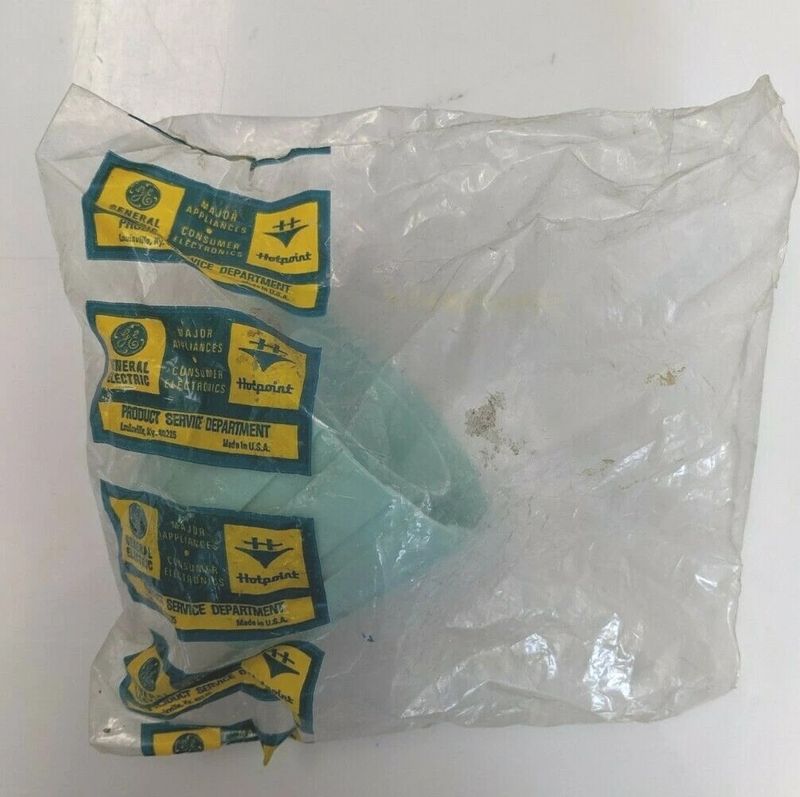 WH43X5033 NEW GENUINE OEM GE WASHER AGITATOR CAP IN ORIGINAL PACKAGING - NLA