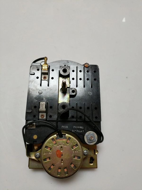07534481 7534481 NEW GENUINE OEM FRIGIDAIRE TIMER - NLA