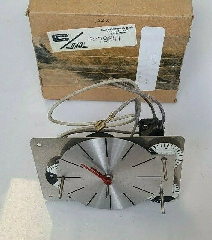 79641 0079641 NEW GENUINE OEM CALORIC RANGE OVEN STOVE CLOCK IN ORIGINAL BOX - NLA