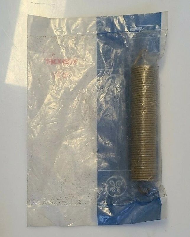 WB9X144 NEW GENUINE OEM GE RANGE SPRING IN ORIGINAL PACKAGING - NLA