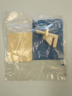 WR2X7067 - OEM GE REFRIGERATOR SHELF SUPPORT IN ORIGINAL PACKAGING - NLA
